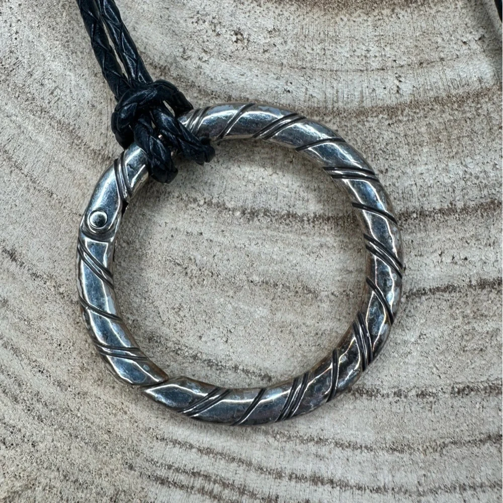 Brighton Lariat Necklace Black and Silver Pendant Necklace